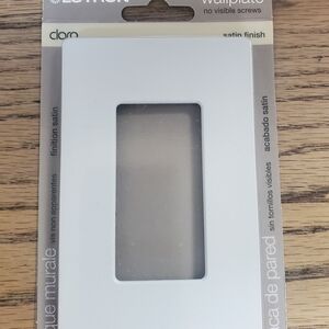 Claro Satin Finish Wallplate - White